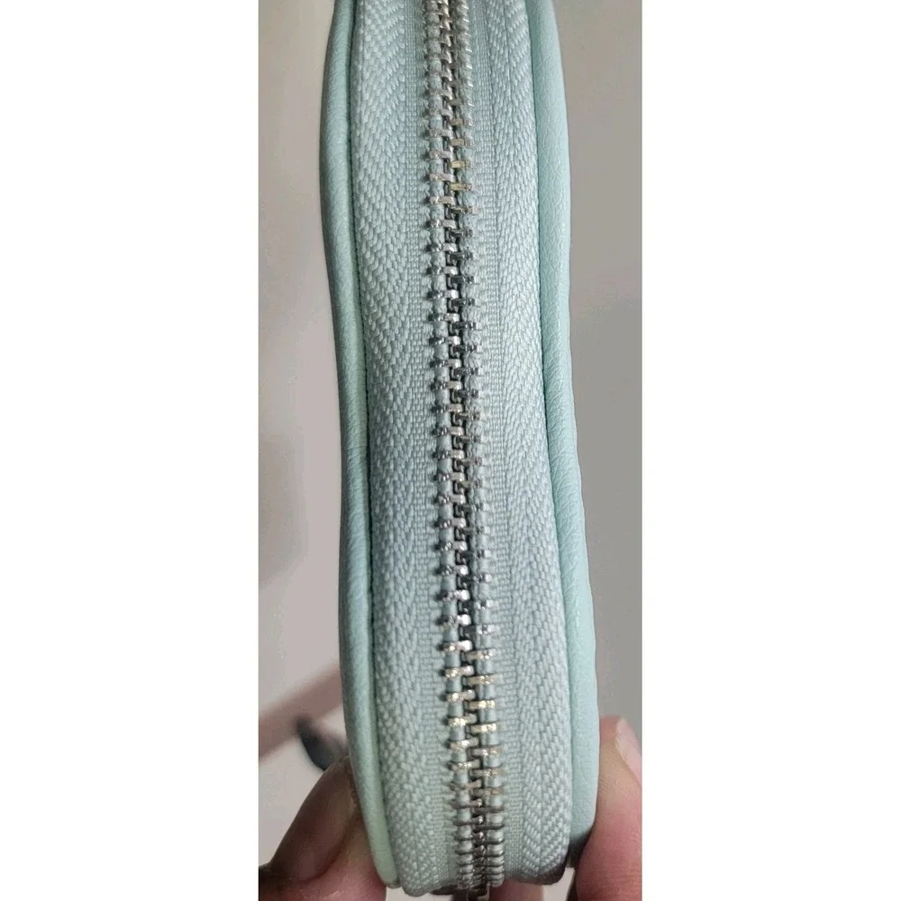 Juicy Couture Heart Zip Around Wristlet Silver Chain Pastel Turquois Rhinestones